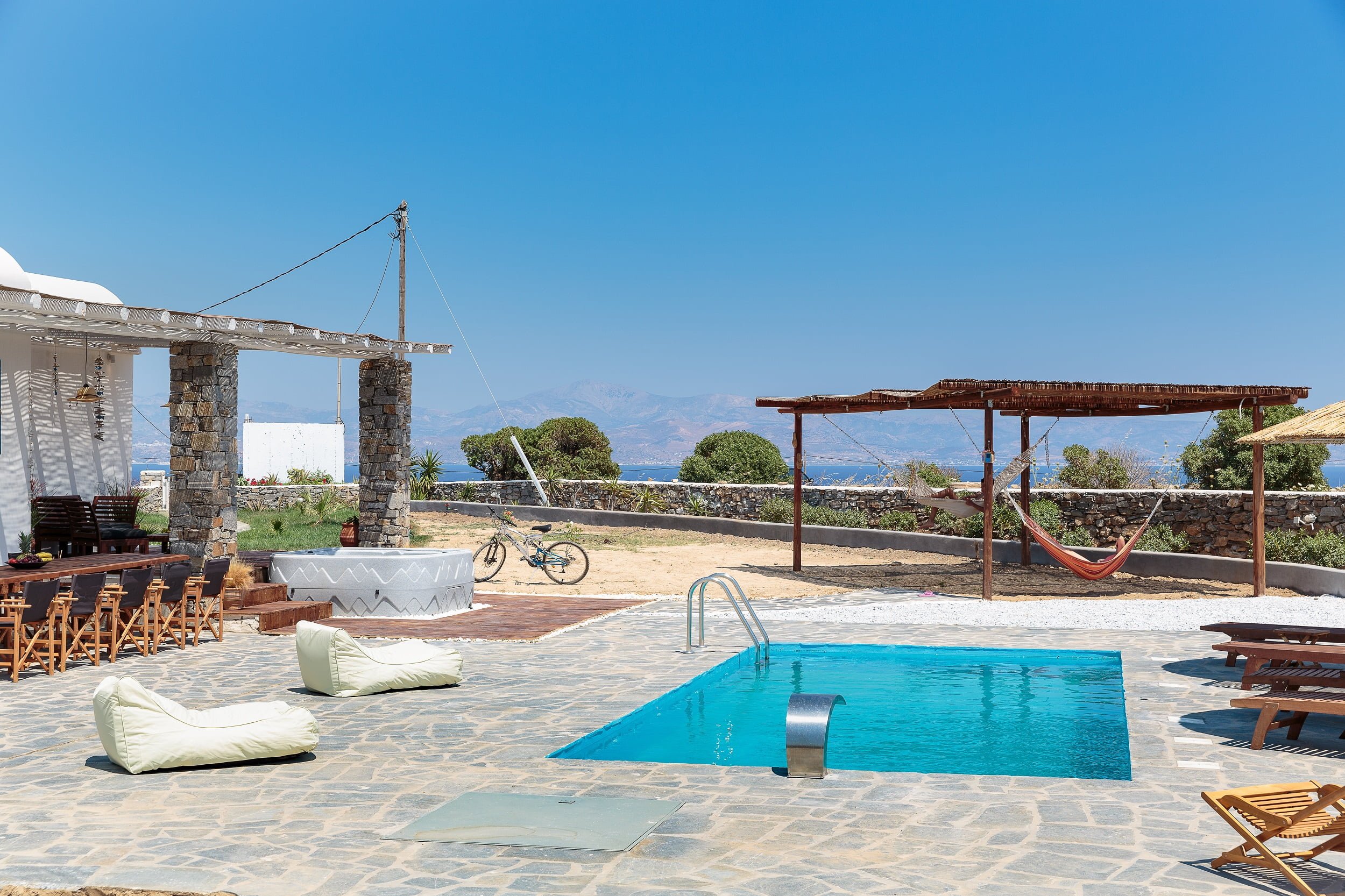Charming Little Villa Elena in Punda Paros Rent a Greek Villa