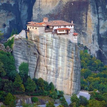 Rousanou Monastery | Meteora, Kalampaka The Rousanou Monastery in Meteora is one of the fairytale like places of Greece by Rent A Greek Villa