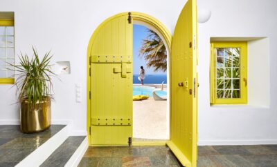 Secluded villa in Santorini: Villa Reina