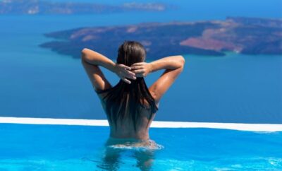 How to choose a luxury villa in Santorini