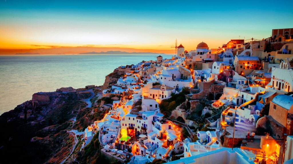 Comparing giants | Mykonos vs Santorini: Whish island offers the best luxury villa holiday experience? | Santorini attractions