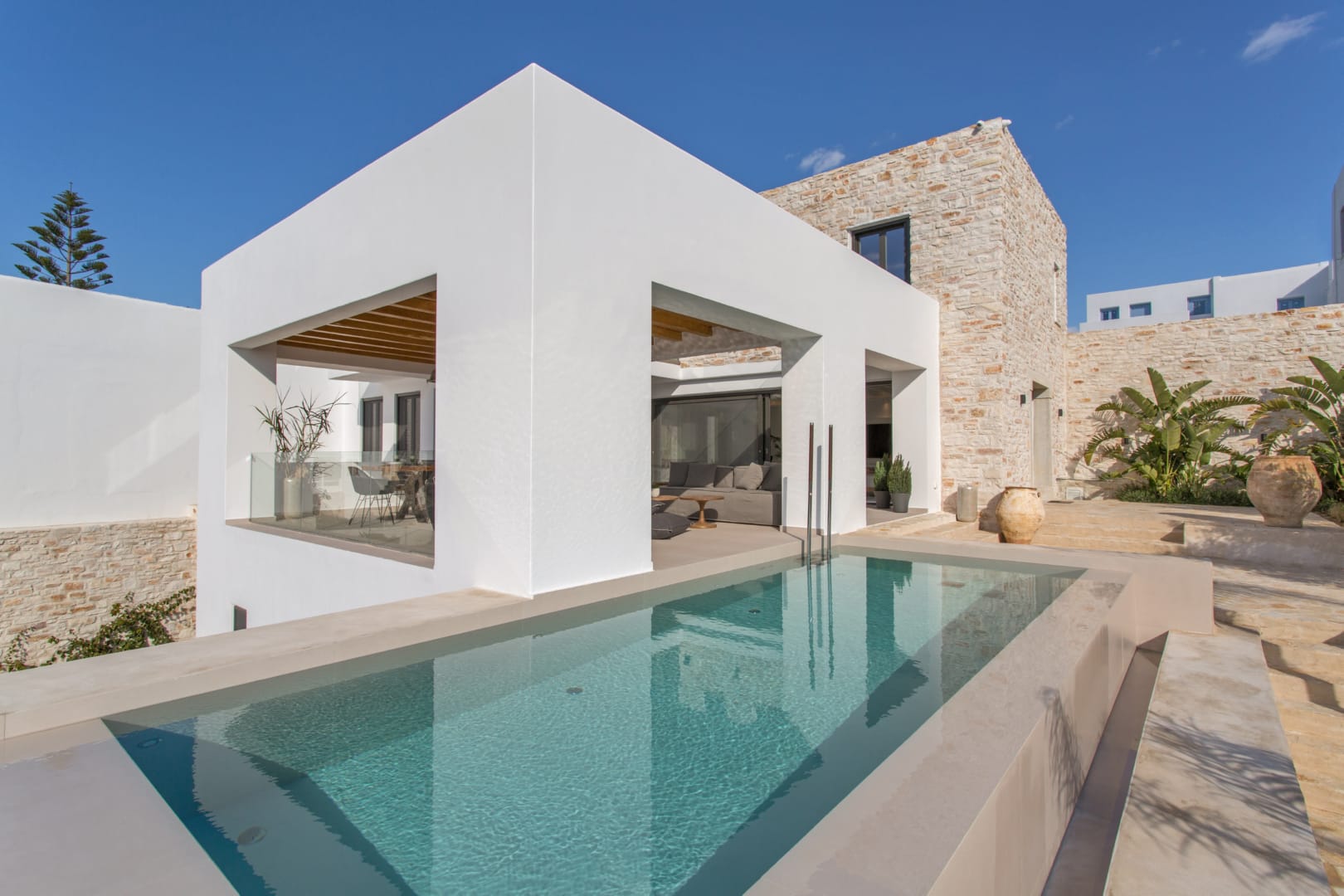 Villa Alas | luxury holiday villa in Piso Livadi Paros