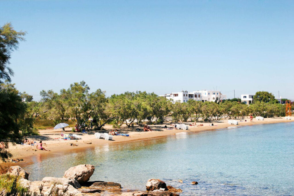 Antiparos guide | Top 10 Beaches by Rent A Greek Vilal